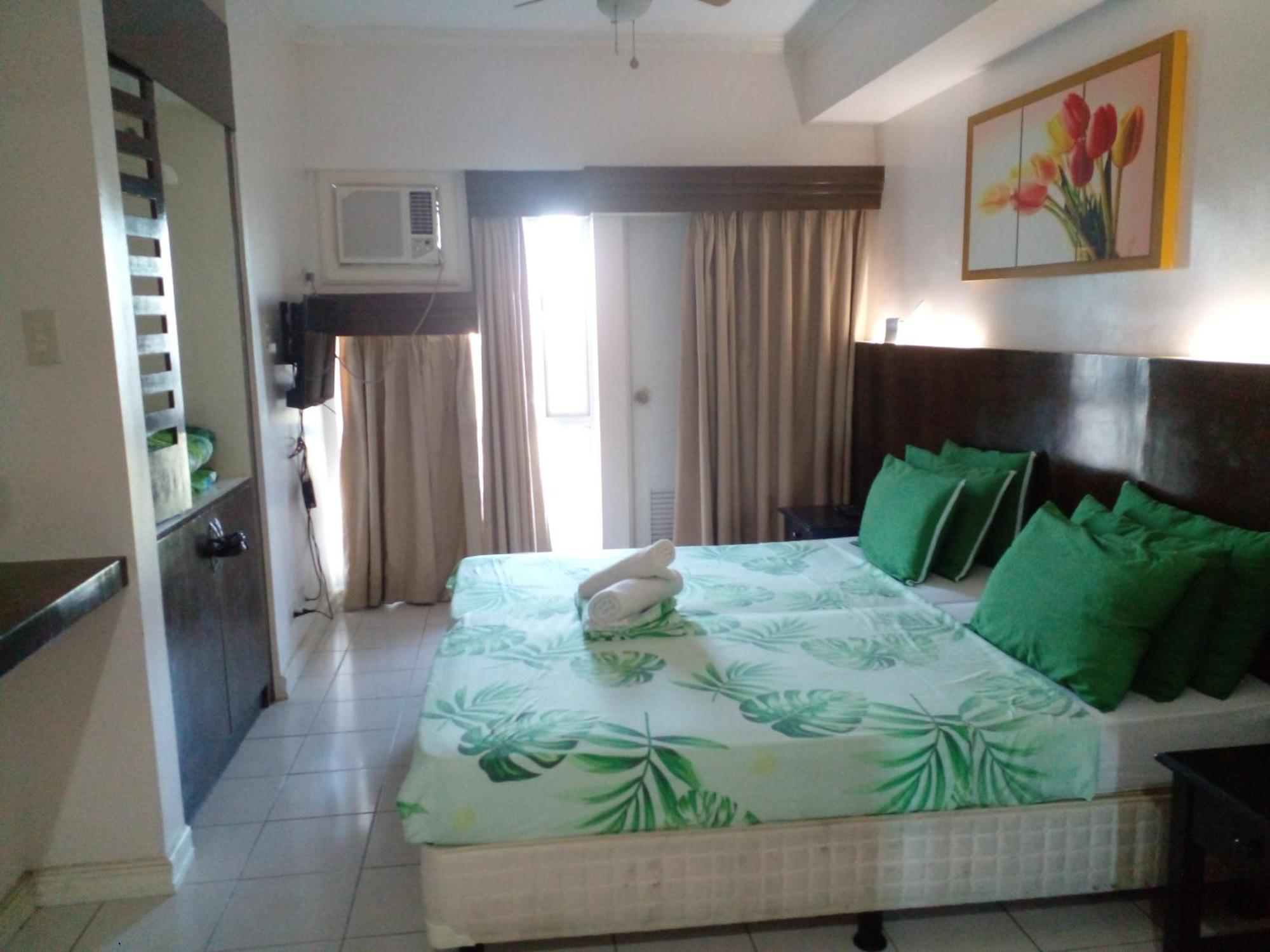 Tagaytay Prime Residences With Swimming Pool & Viewing Deck Tagaytay City Oda fotoğraf